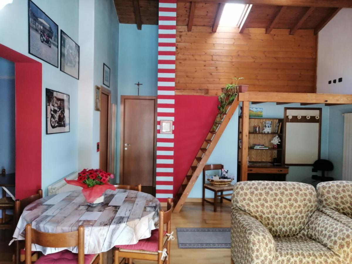 B&B I Viandanti Piancogno ภายนอก รูปภาพ